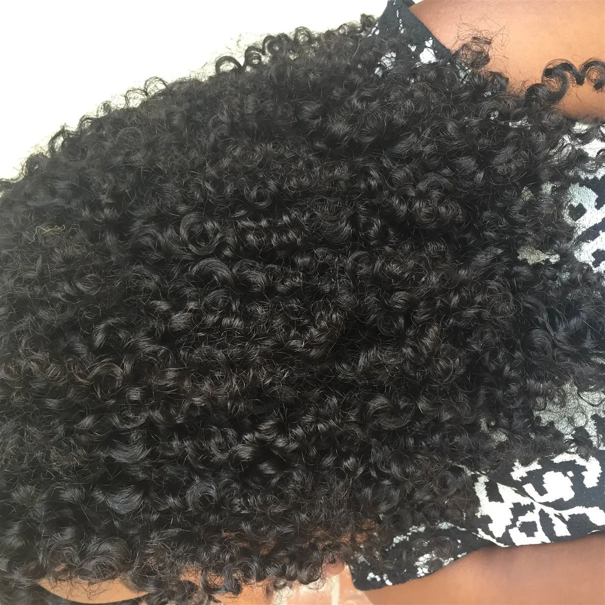 YUMMY Virgin Hair Soft Kinks - Image 4